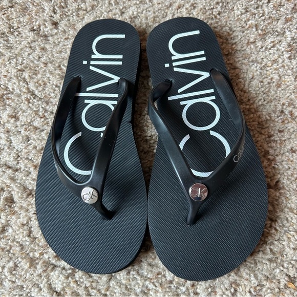 Calvin Klein Black Flip-Flop Sandals - Picture 2 of 5